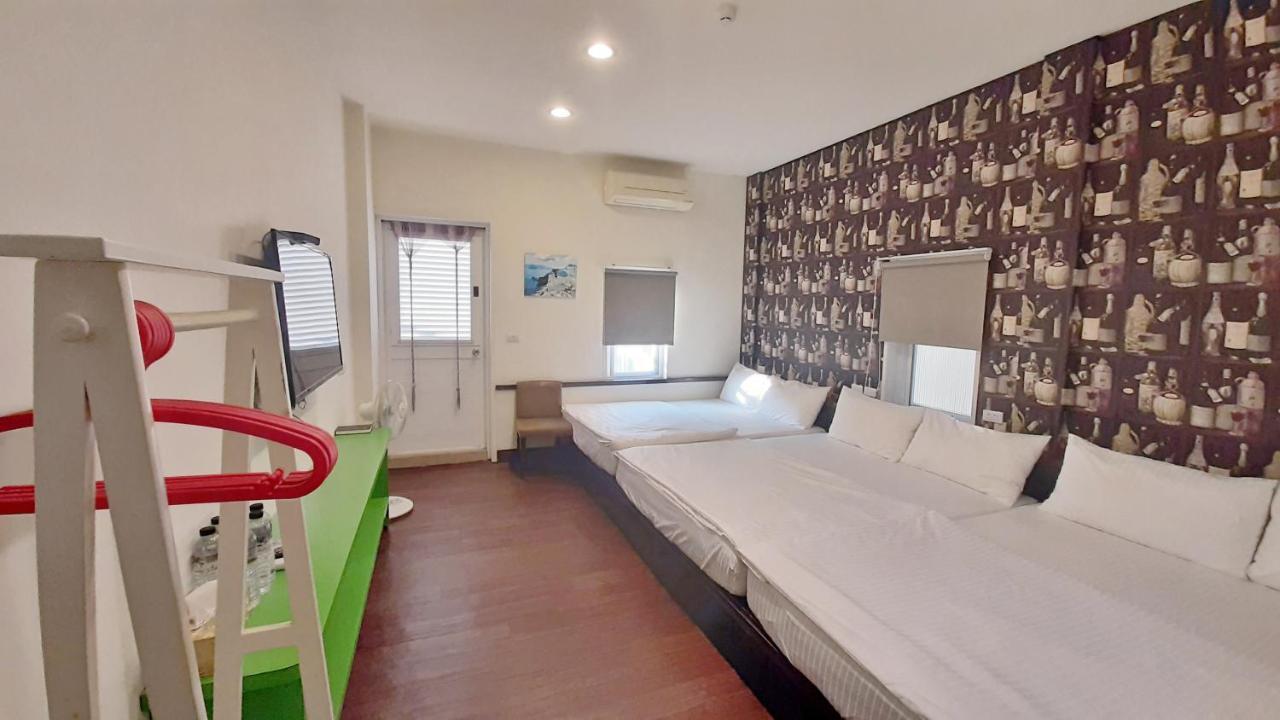 Home Sweet Beach Hotel Xiaoliuqiu Eksteriør bilde